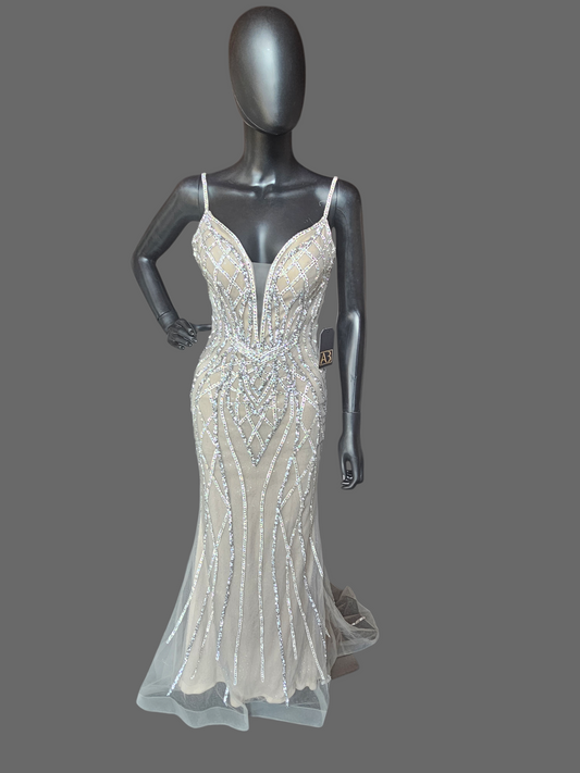 Nude Plunge Crystal Fitted Formal/Gala Dress - GB Social