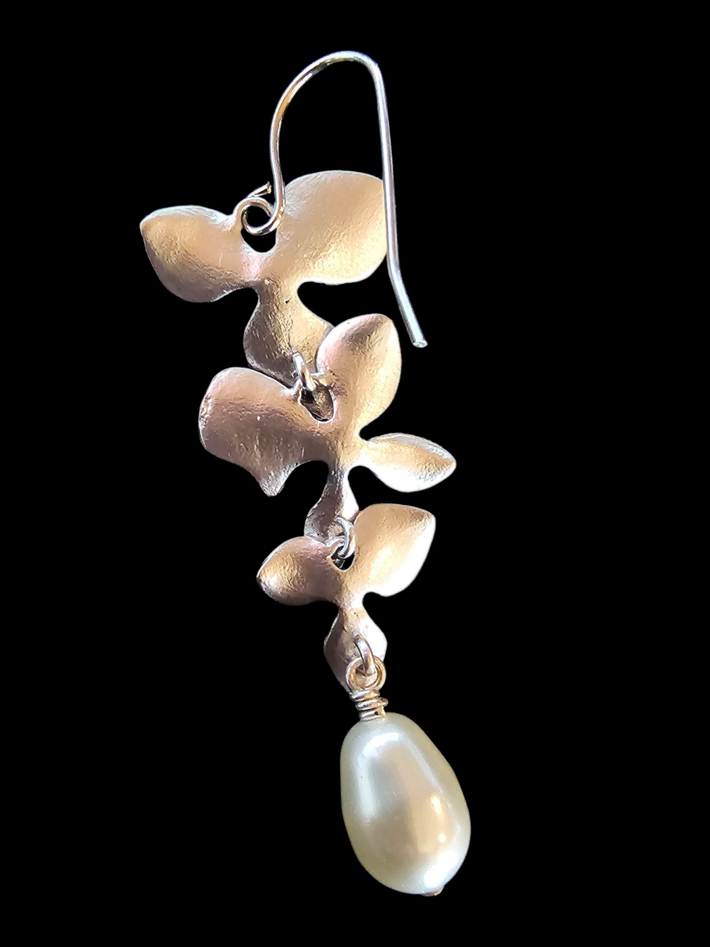 Faux Pearl Floral Long Drop Earring