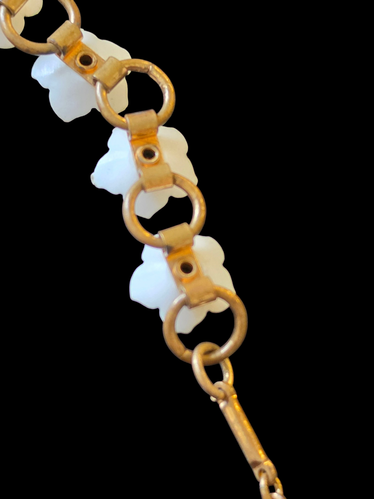 Vintage Brass/White Resin Flower Necklace