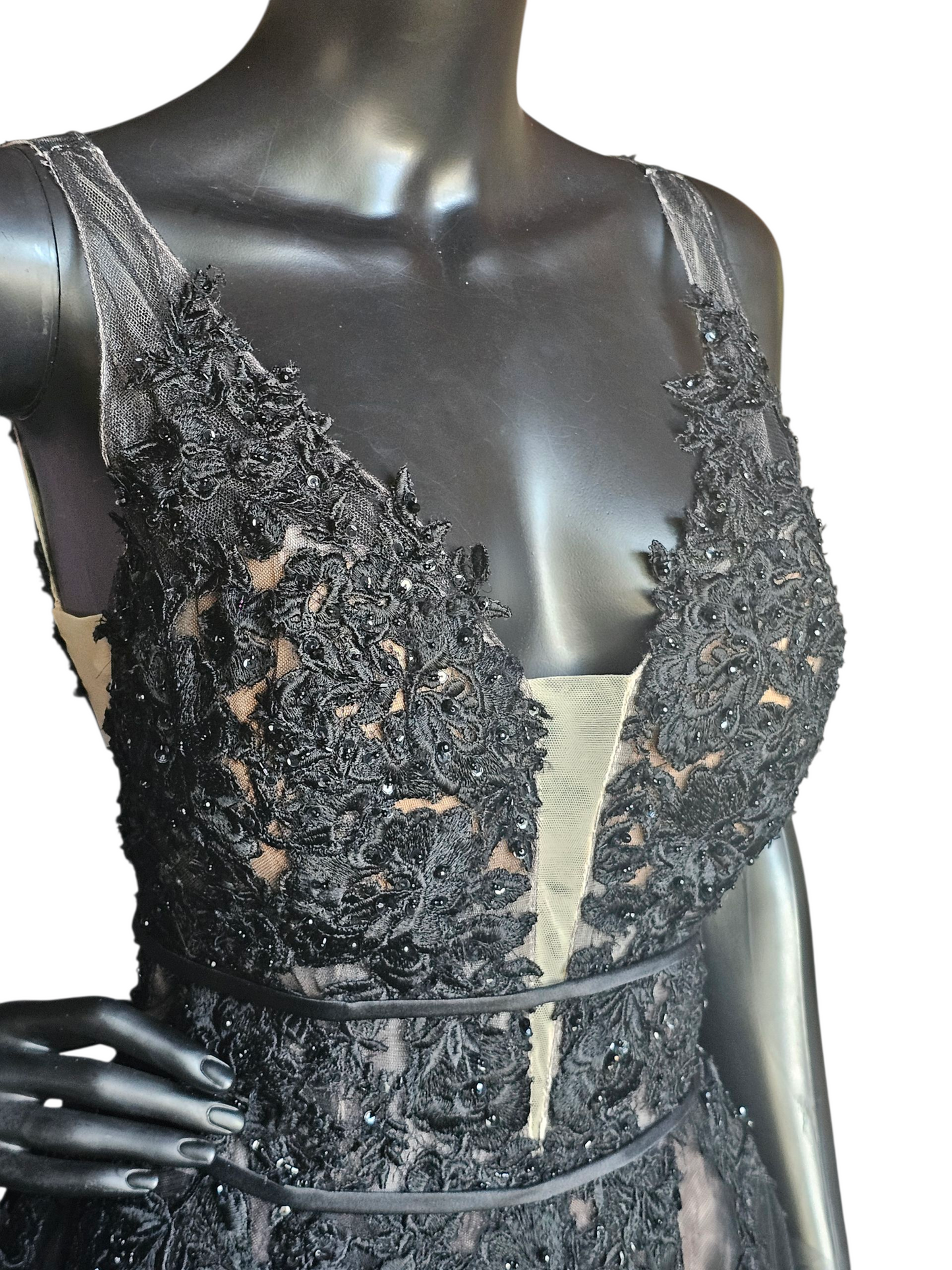 Black/Blush Plunge V-Neck A-line Wedding Gown NWOT - Mori Lee