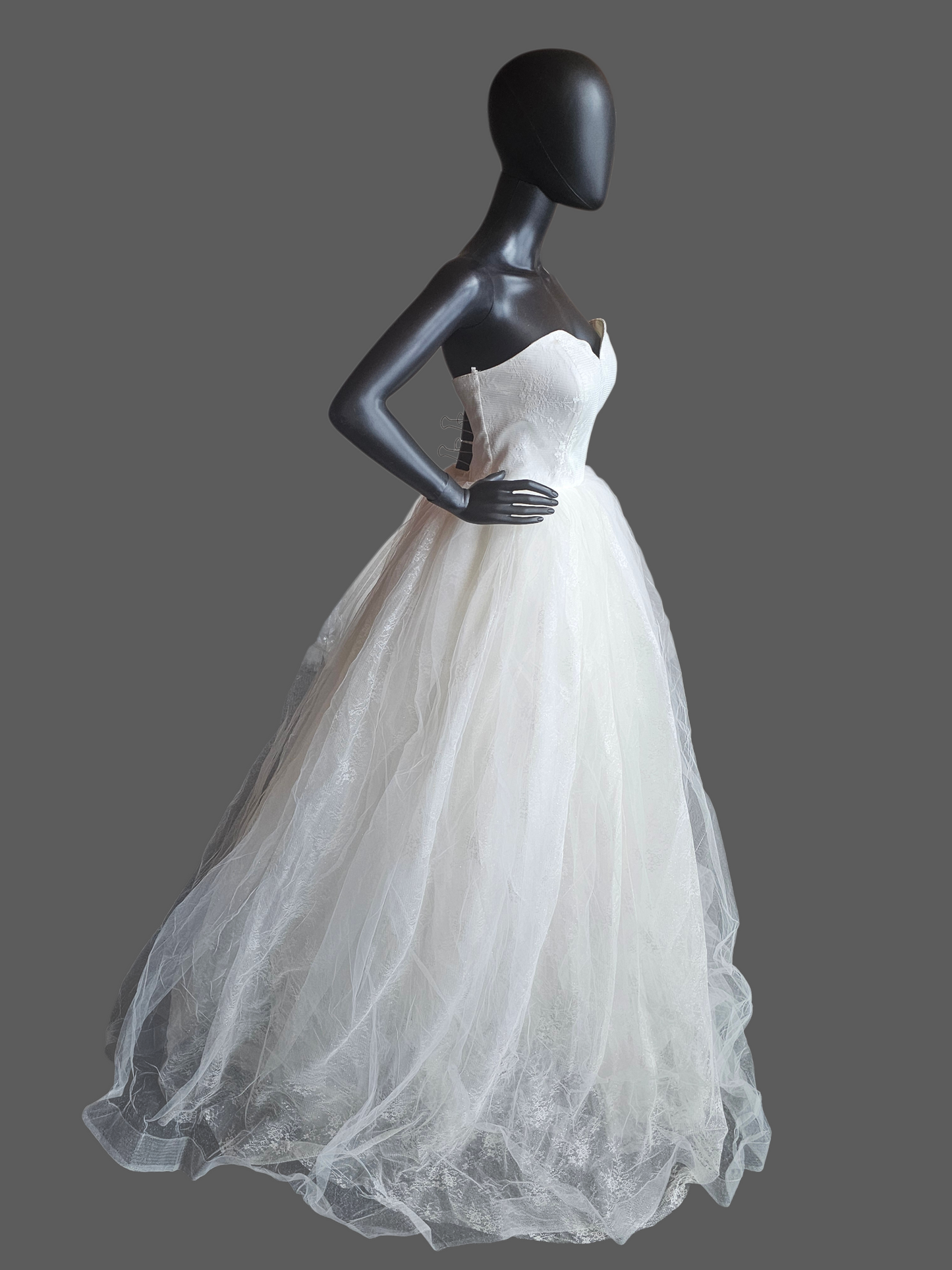 Ivory Lace Sparkle Strapless Sweetheart Wedding Ballgown - Di La Sena