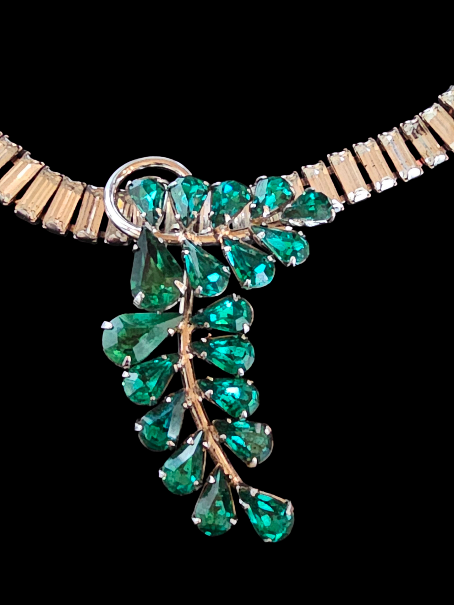 Vintage Rhinestone/Green Leaf Necklace