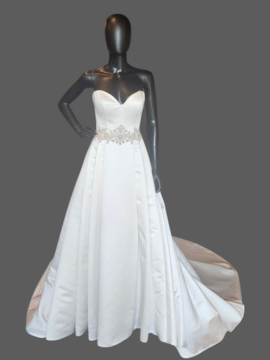 Ivory Satin A-Line Sweetheart Wedding Gown - Casablanca