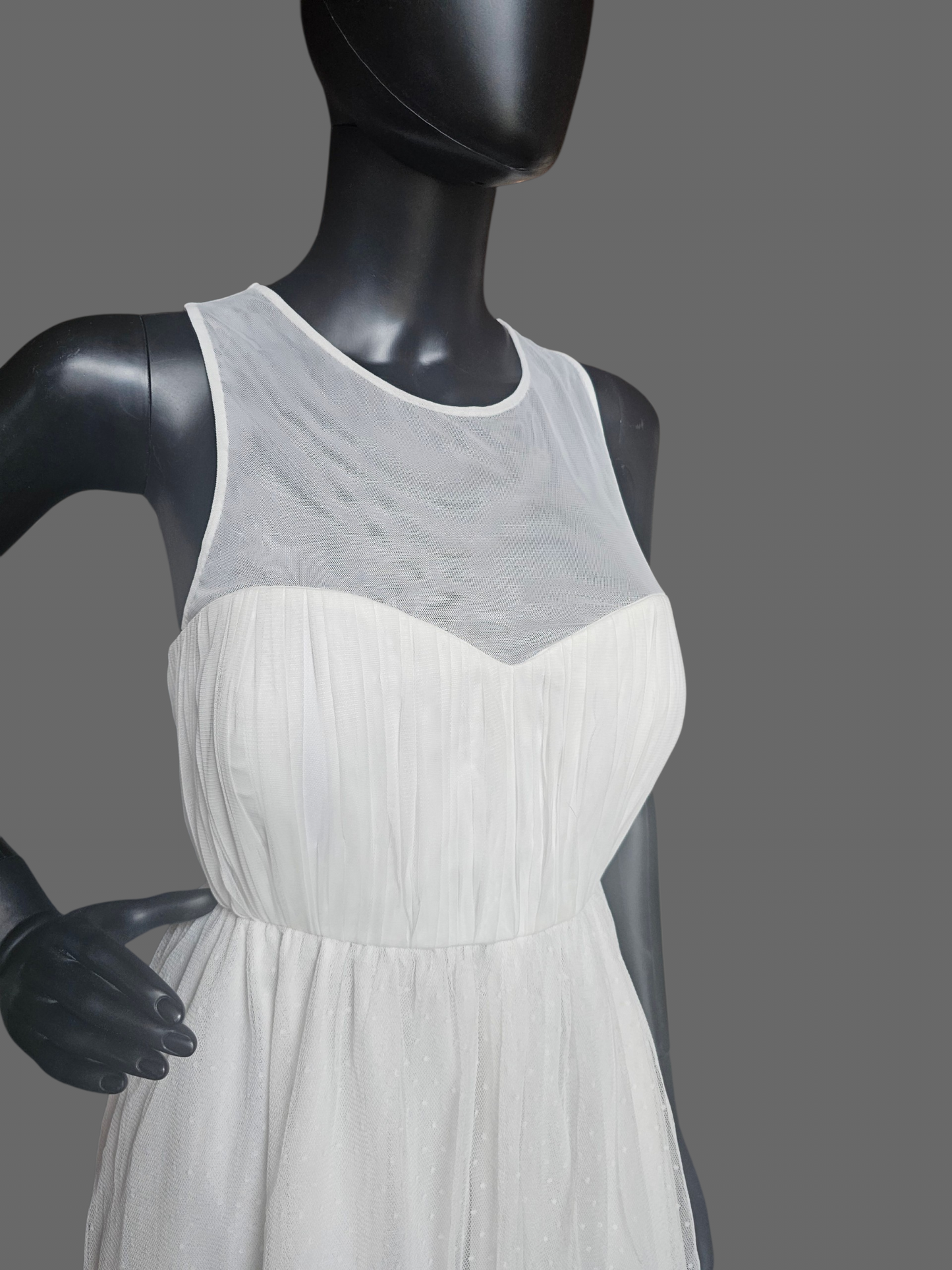 Swiss Dot Illusion Sweetheart Wedding Dress - Geode