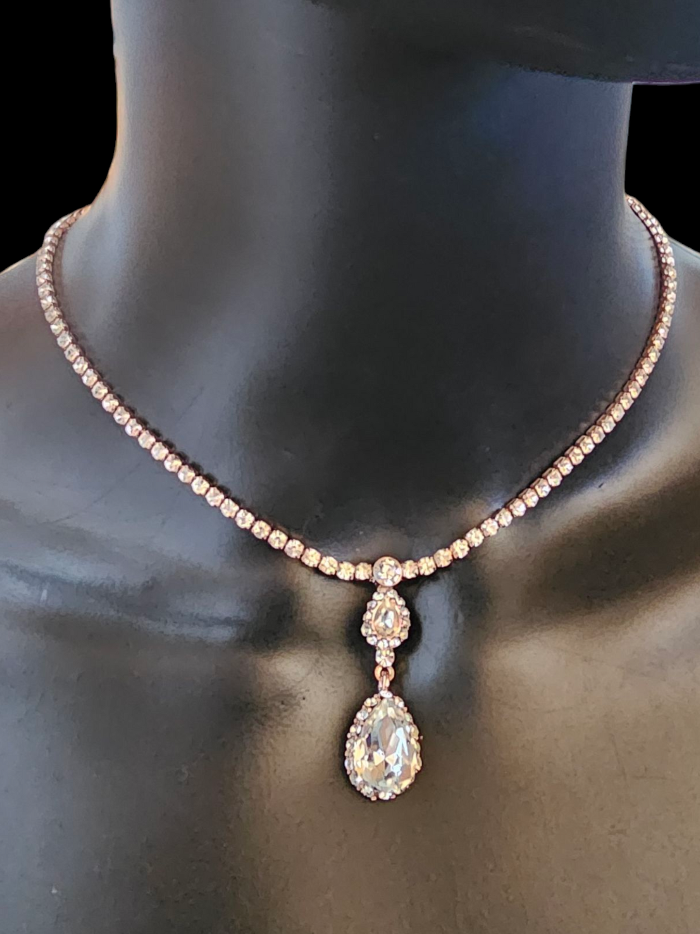 Rose Gold Rhinestone Teardrop Necklace