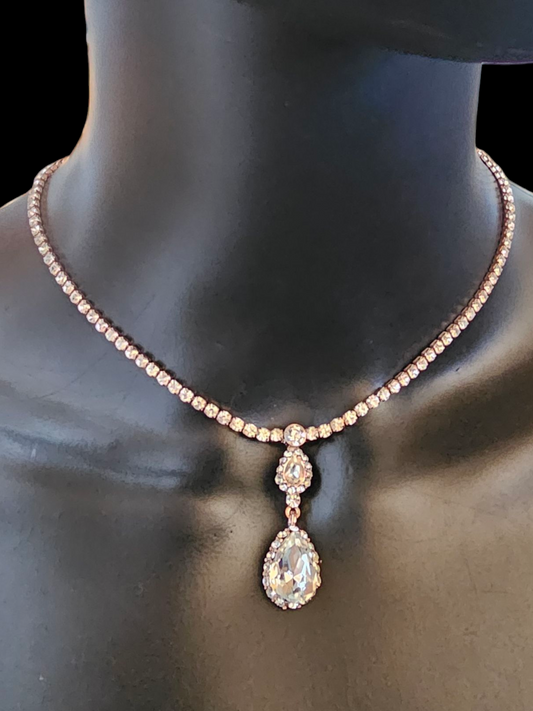 Rose Gold Rhinestone Teardrop Necklace