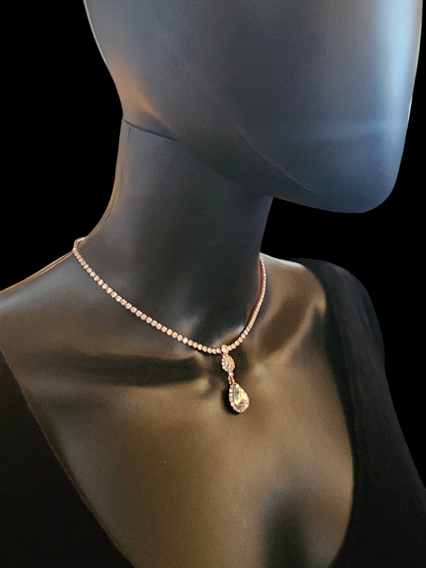 Rose Gold Rhinestone Teardrop Necklace