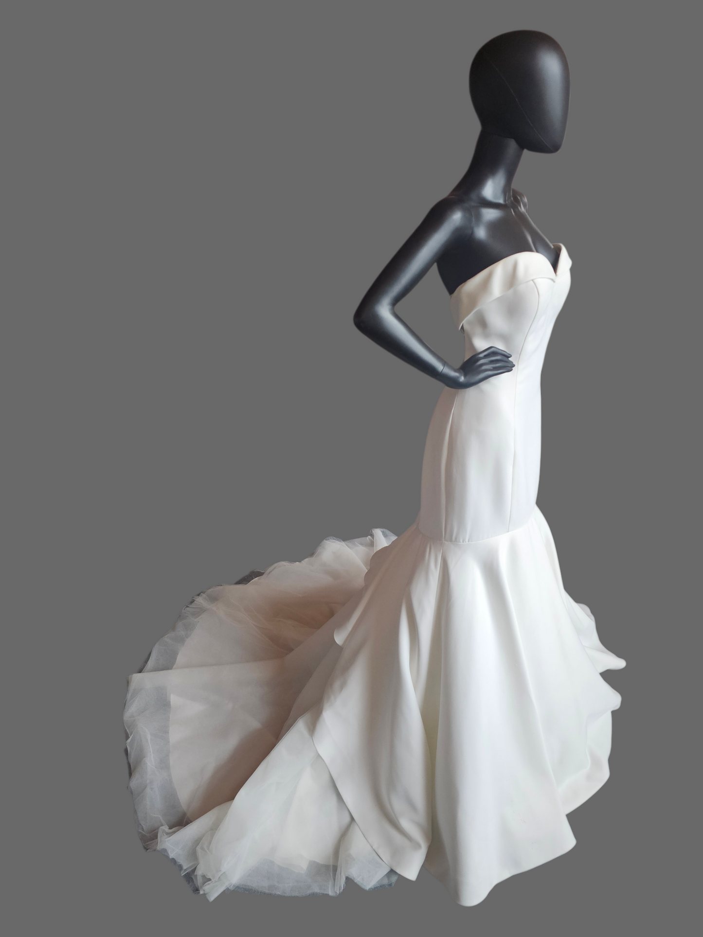 Ivory Soft Satin Sweetheart Fitted Wedding Gown  - Justin Alexander NWT