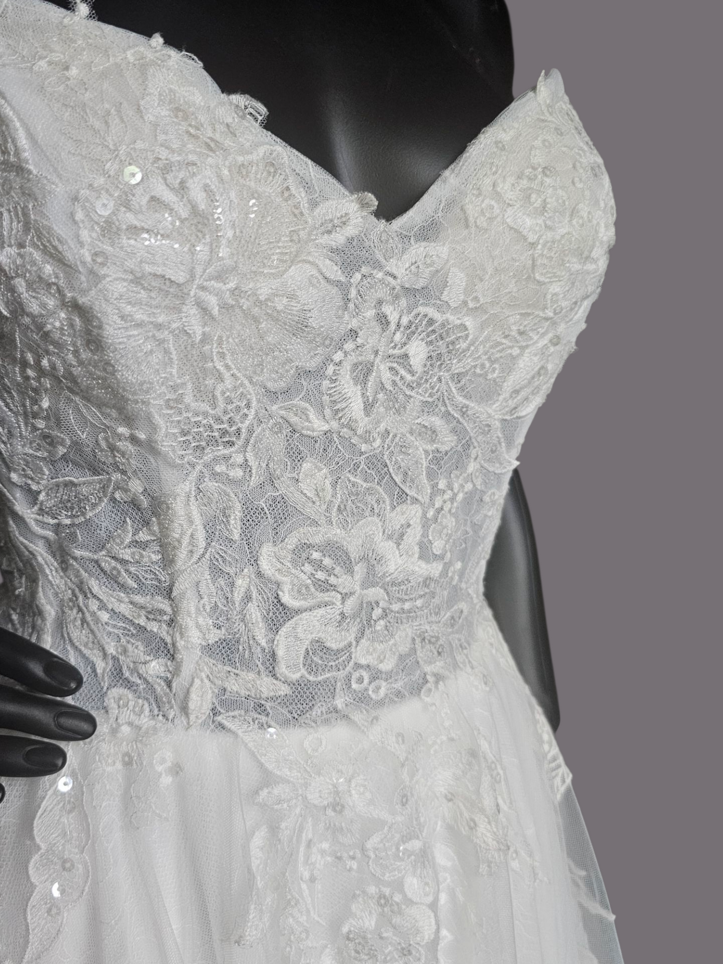 Ivory Lace Embroidered A-Line Shrug Sleeve Wedding Gown - Da Vinci