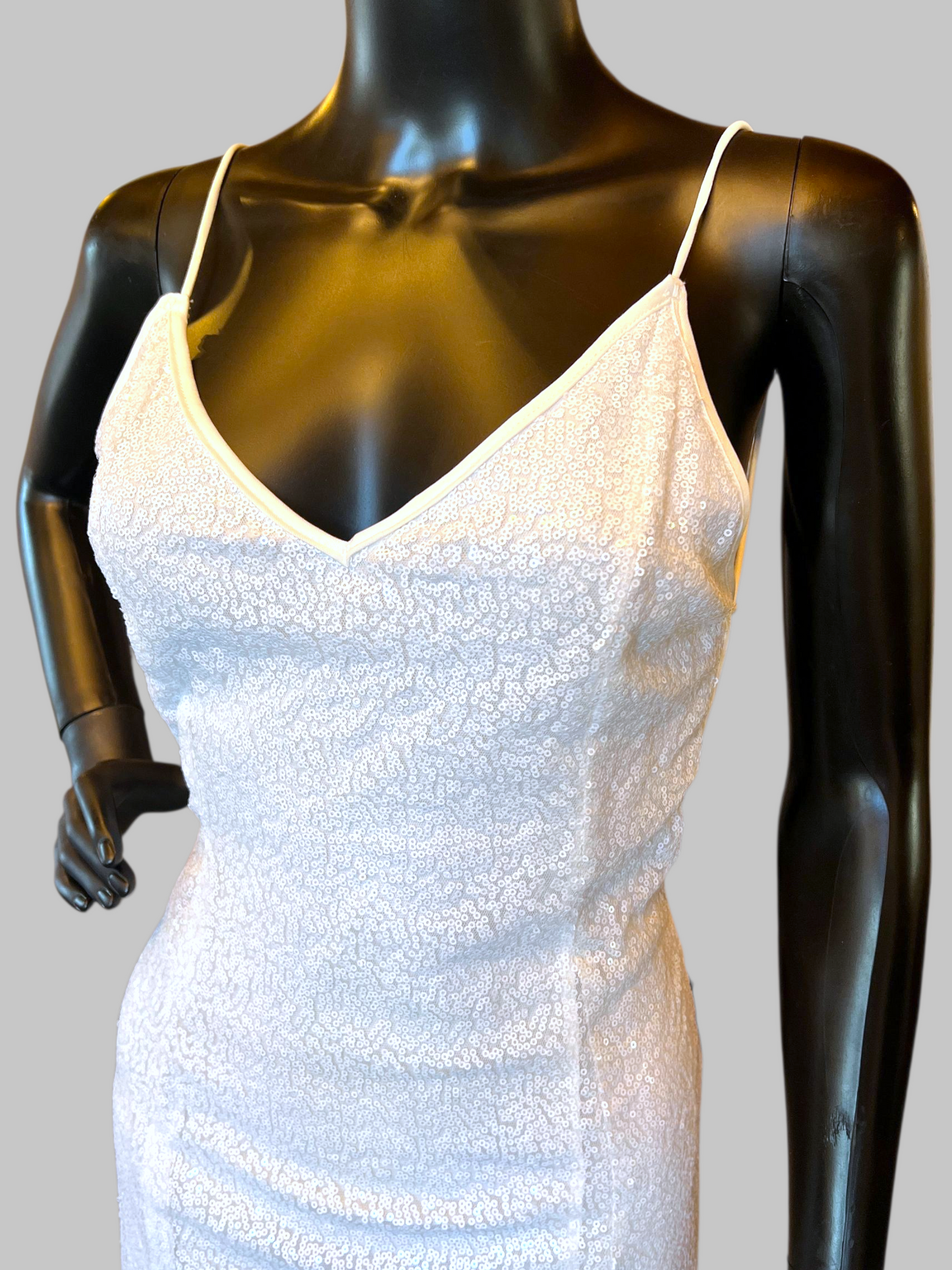 White Sequin Short Open Back Cocktail Dress - NWT YYA