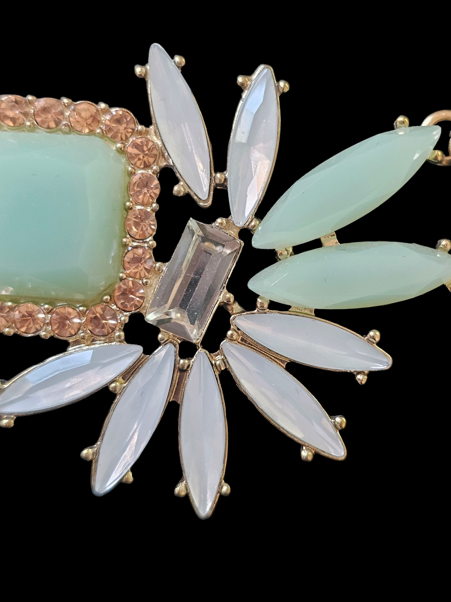 Gold/Mint/Peach Crystal Necklace/Earring Set