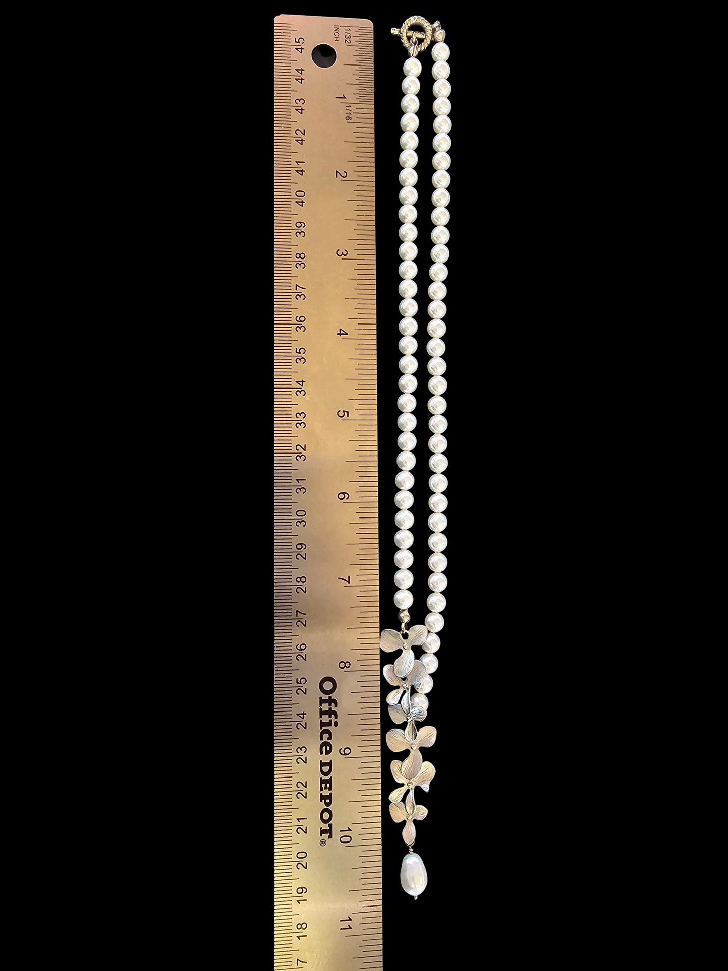 Faux Pearl Floral Collar Necklace