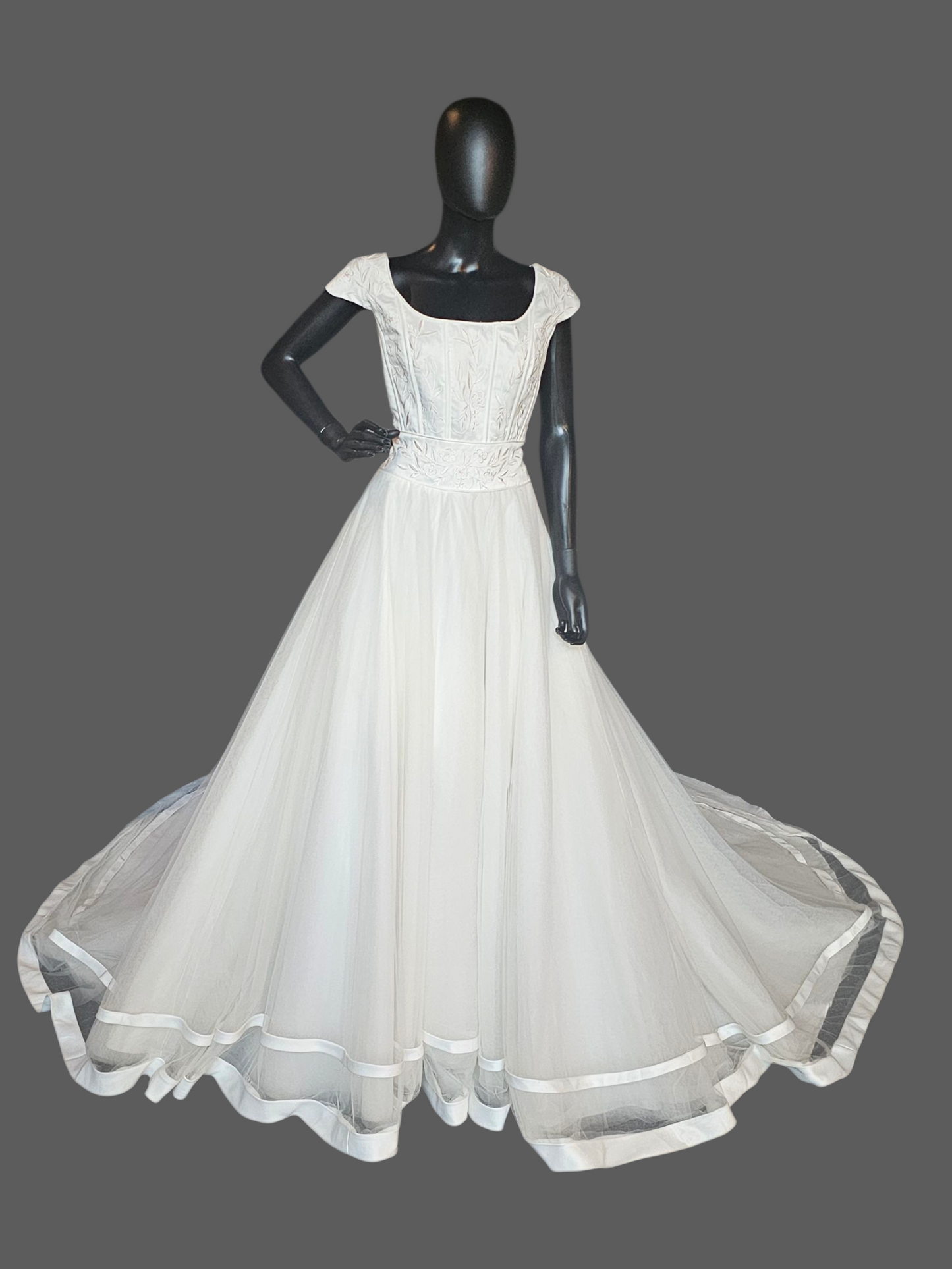 Vintage Ivory/Pink Embroidered Cap Sleeve A-Line Wedding Gown