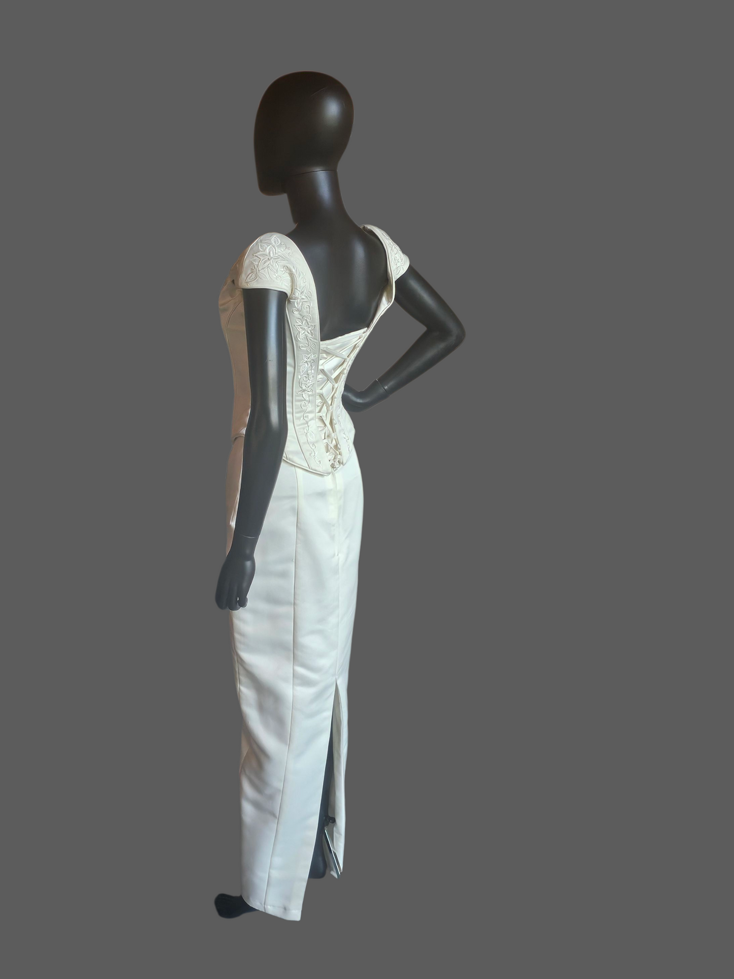 Fitted Cap Sleeve Basque Waist 3 Piece Wedding Gown - Detatchable Train